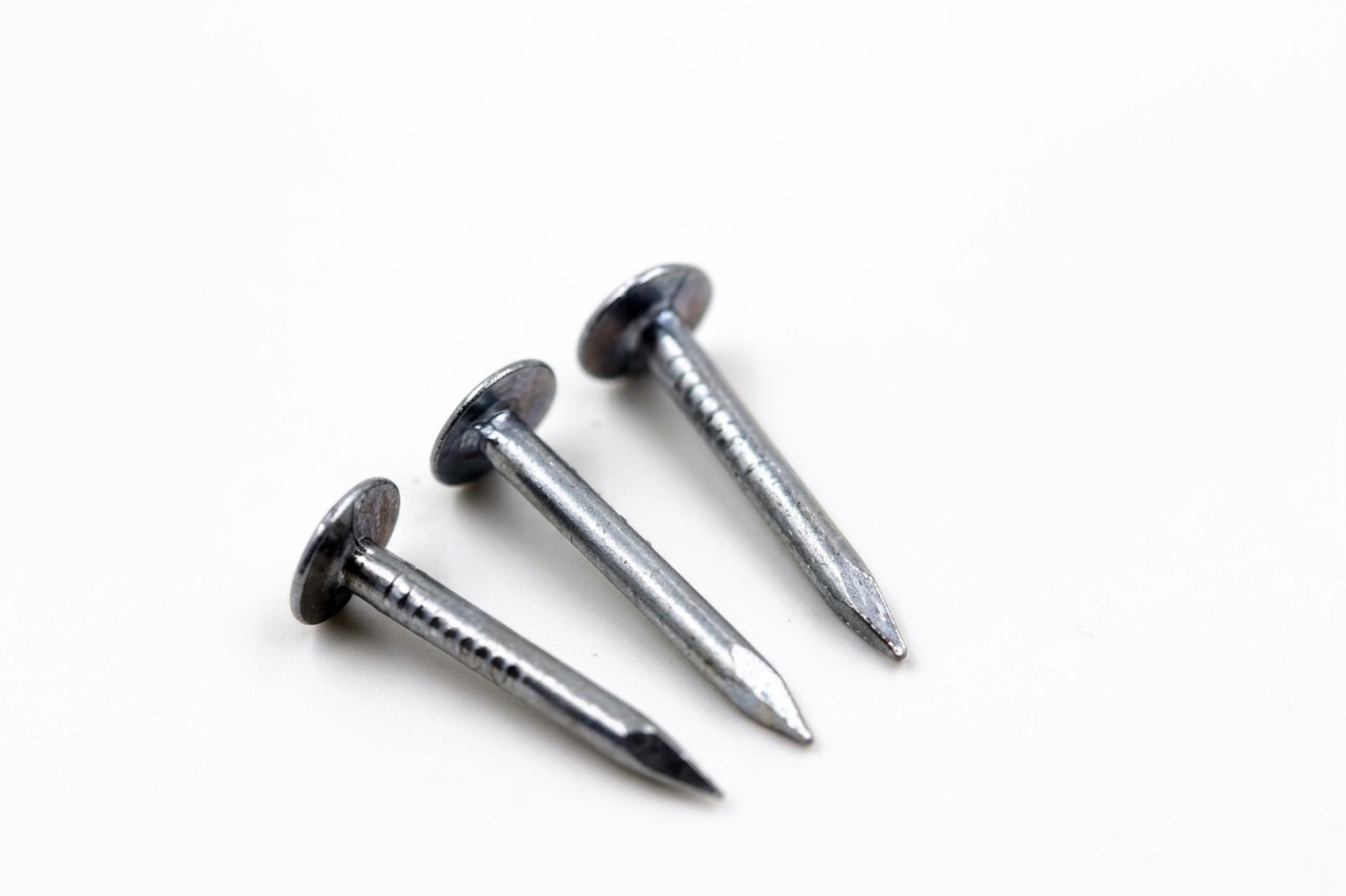 Ceiling nails